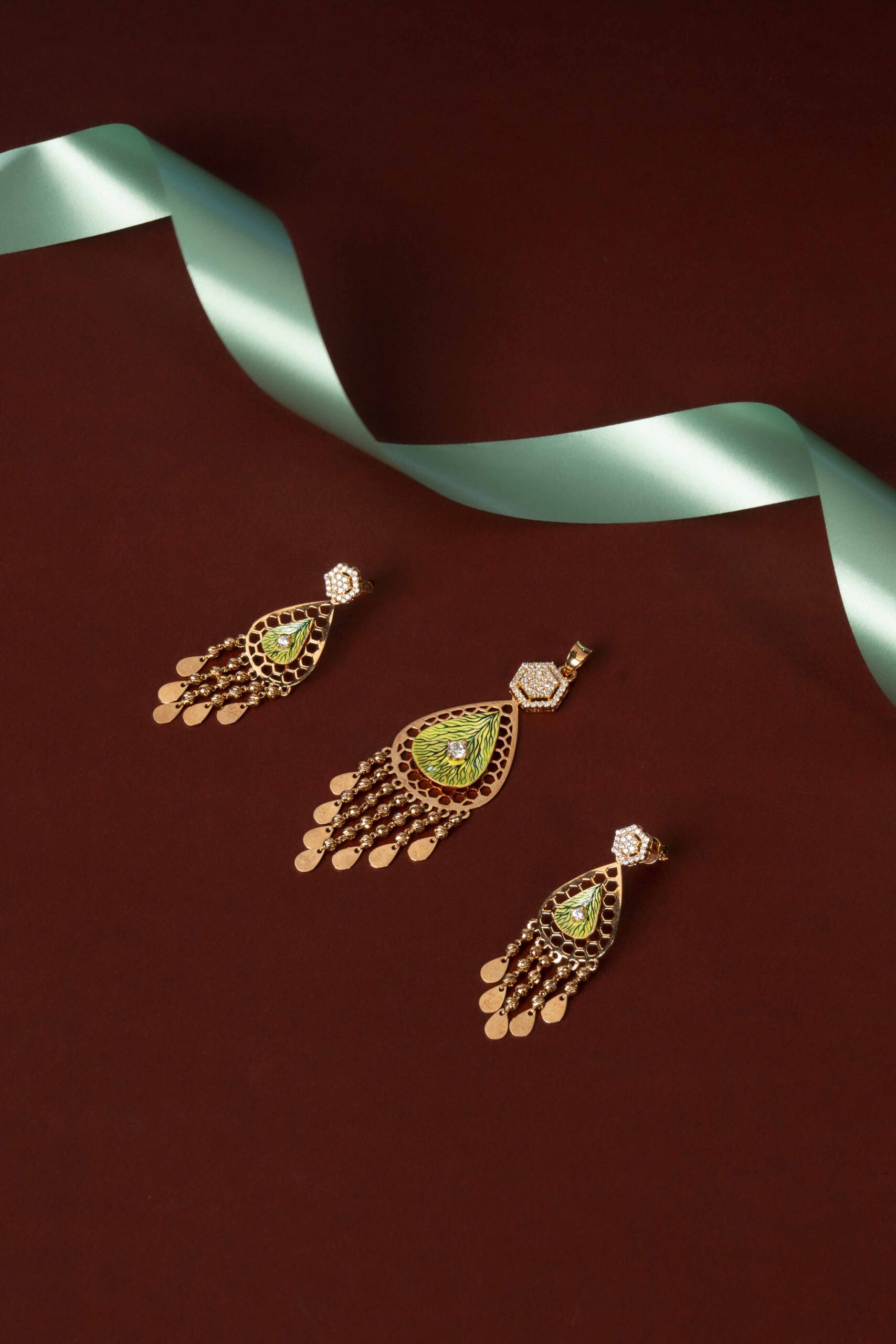 Teardrop Pendant Set Teardrop Pendant Set - Image 1